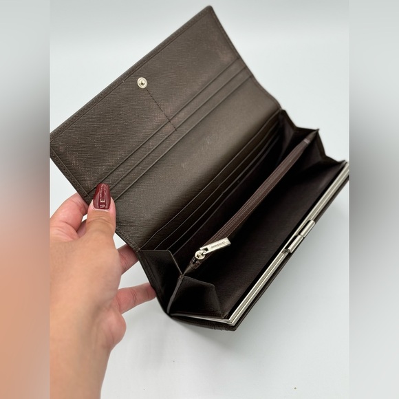 BURBERRY Leather Long Bifold Wallet - Picture 5 of 13